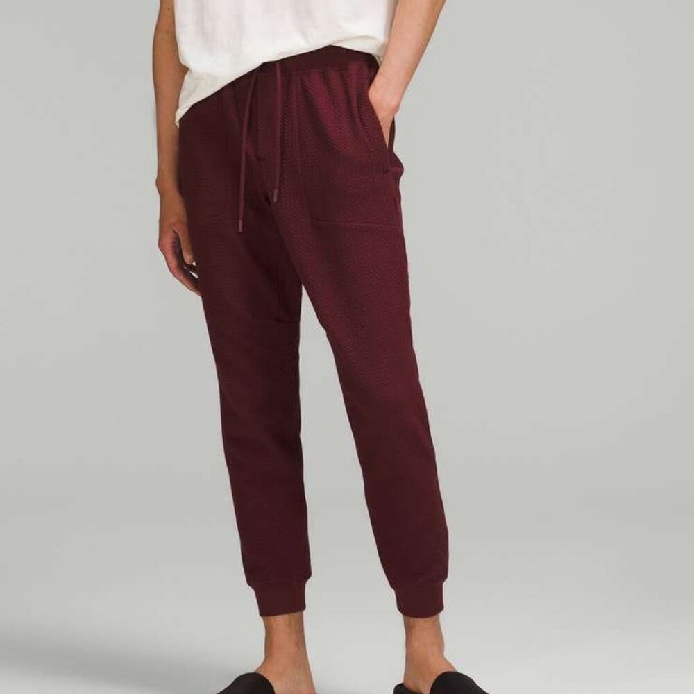 Lululemon Men's At Ease Jogger - Dark Red